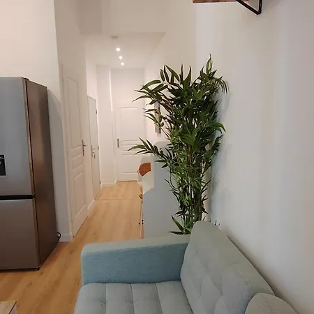 Palais Des Rois D'aragon Pensión Montpellier